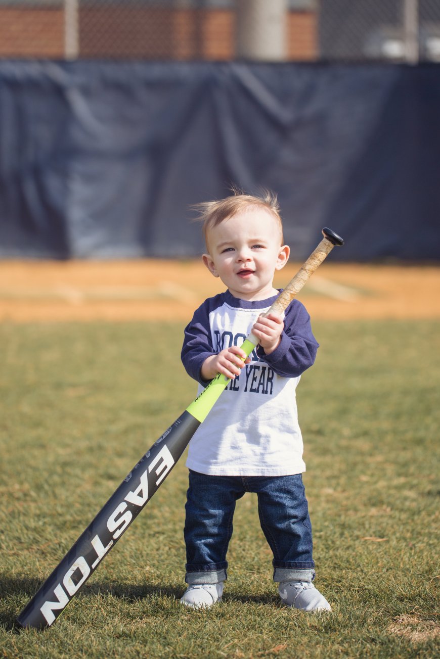 View More: http://shotwithabow.pass.us/eatson-cake-smash