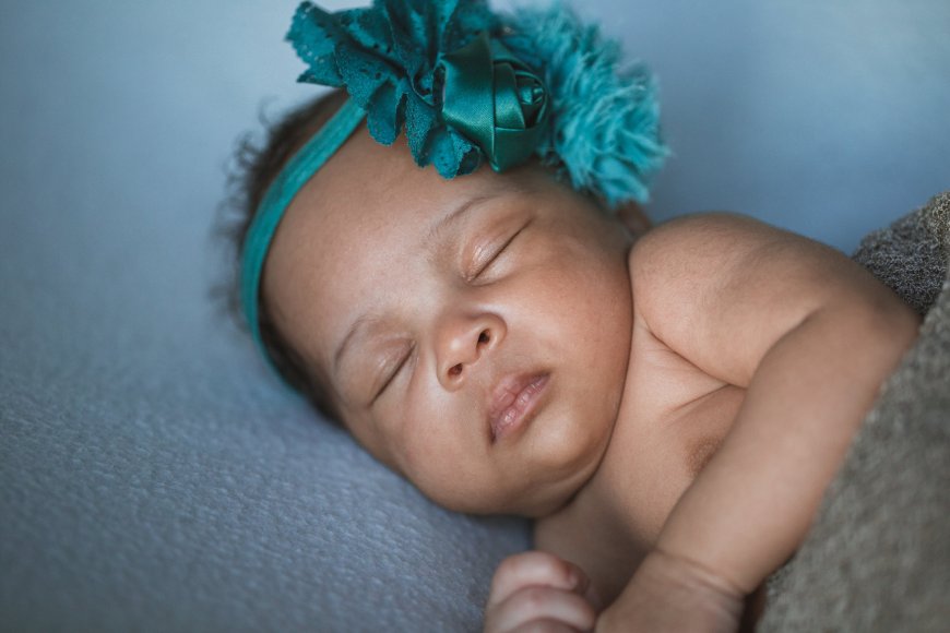 View More: http://shotwithabow.pass.us/eleanor-gray-28-days-old